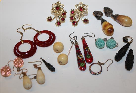 Mixed earrings